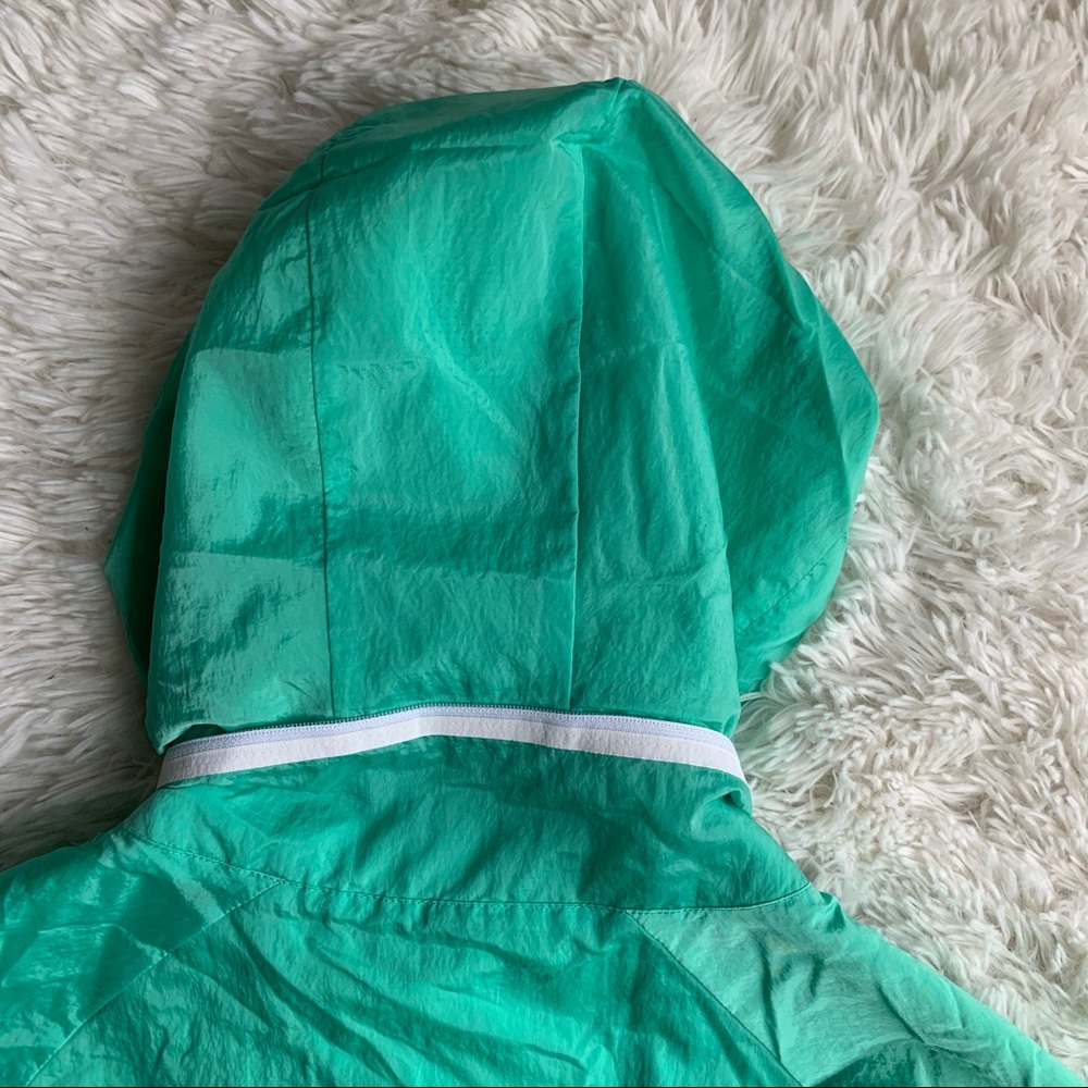 Nike Tech Aeroshield Moto Cape Jacket Size M - Picture 15 of 15